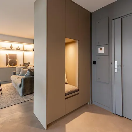 Dream View - De Standing Pres Du